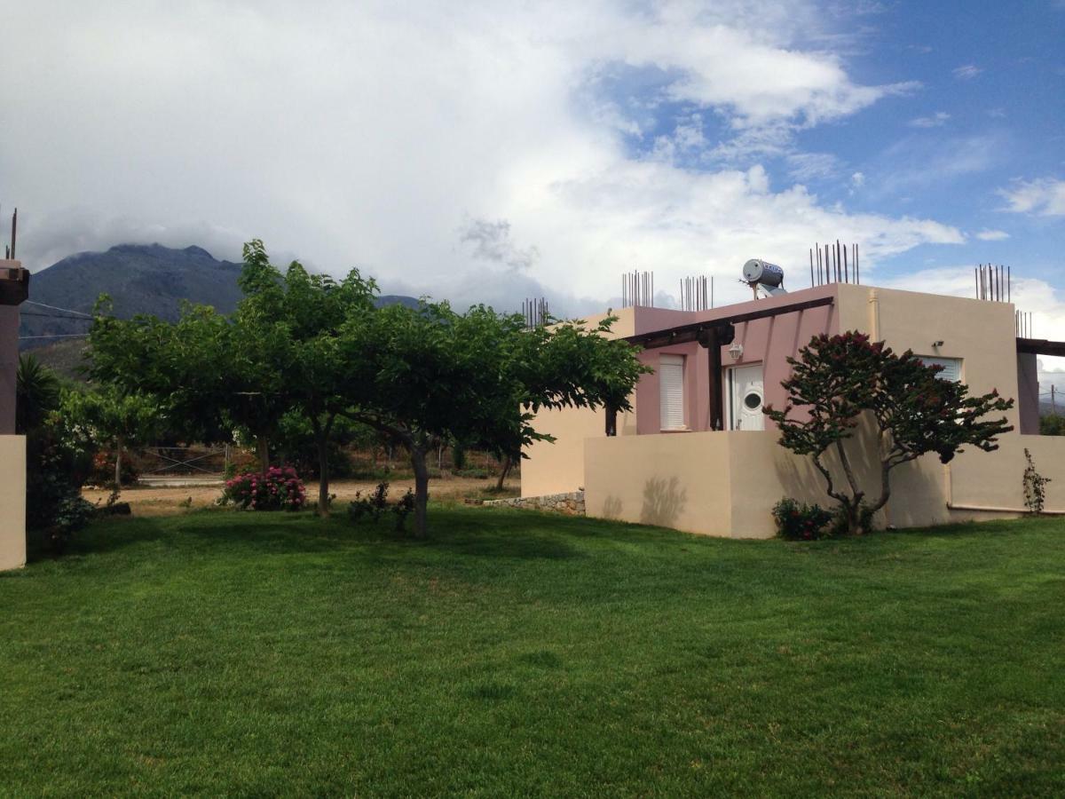 Kioni Villas Frangokastello Екстериор снимка