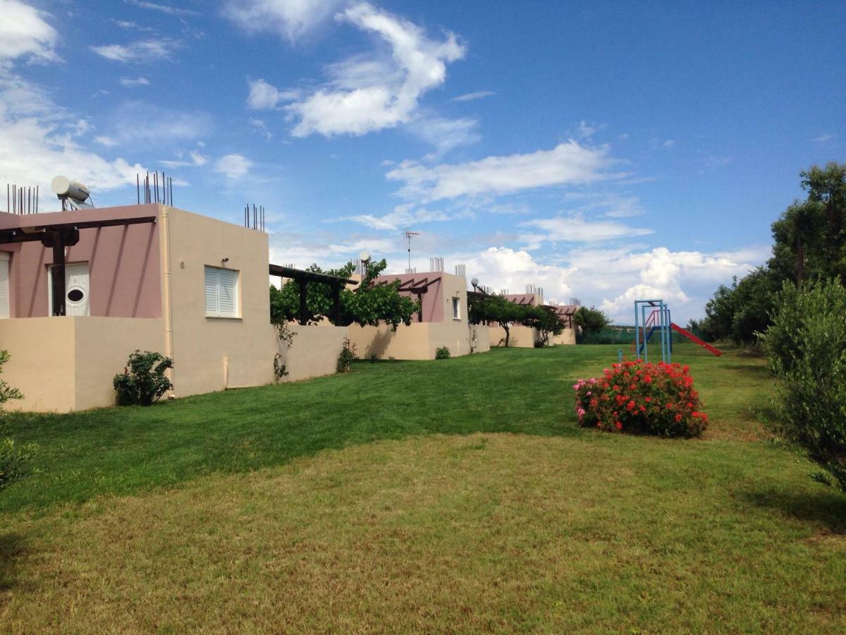 Kioni Villas Frangokastello Екстериор снимка